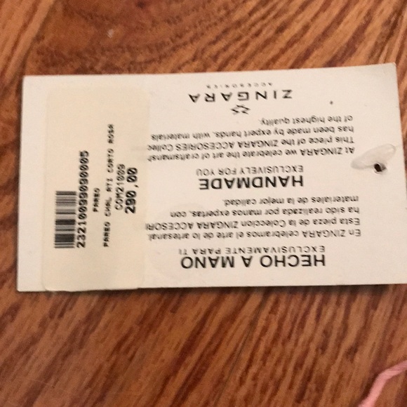 Scarf - Picture 4 of 8